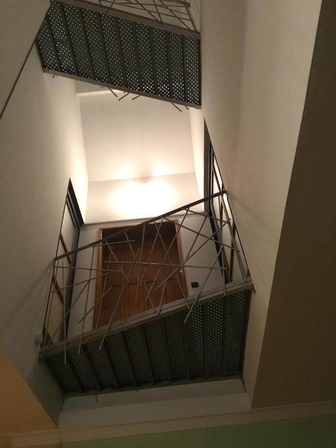 Spacieuse Maison Urbaine Proche Du Centre Ville เบทูน ภายนอก รูปภาพ